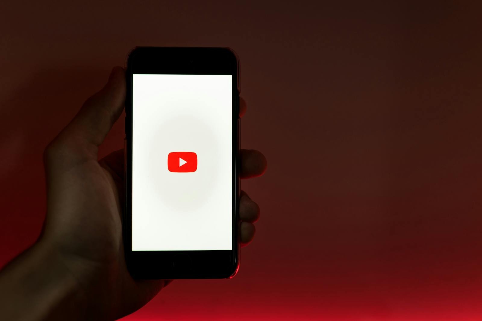 YouTube Revenue Estimator